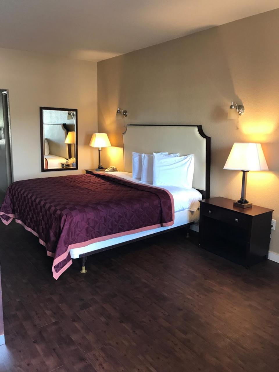 Lone Star Inn & Suites Killeen Εξωτερικό φωτογραφία