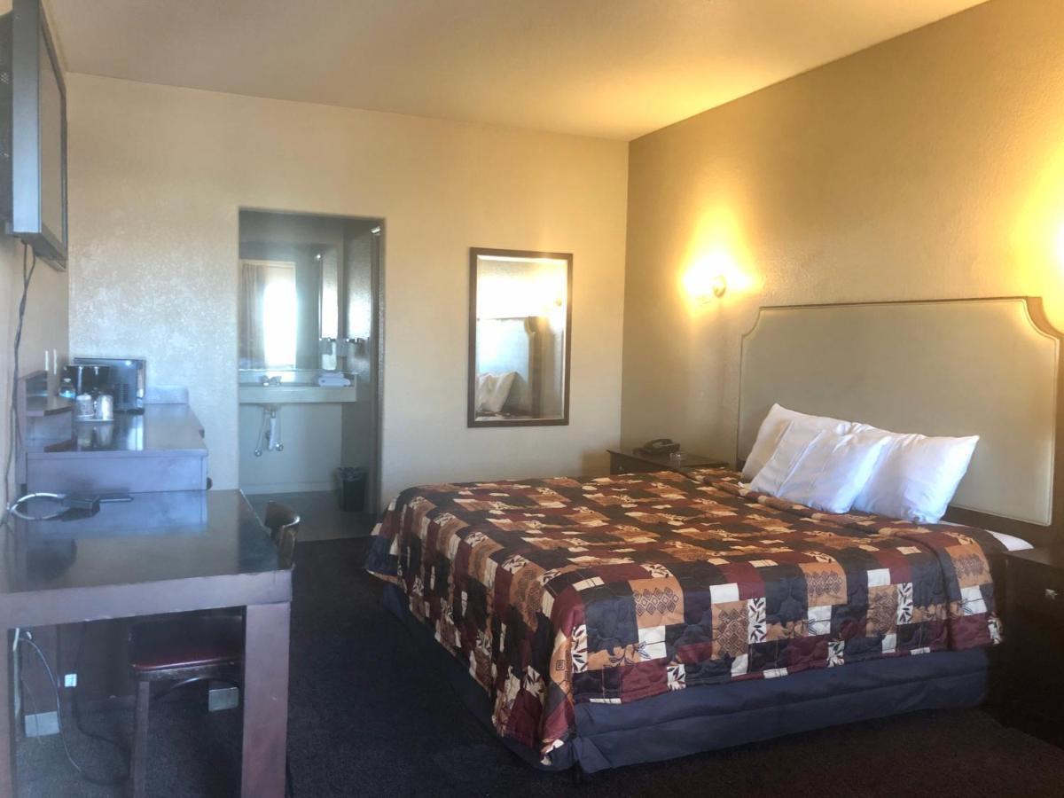 Lone Star Inn & Suites Killeen Εξωτερικό φωτογραφία